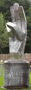 Skulptur aus GroÃƒÆ’Ã…Â¸arl- Pfadfindergruss